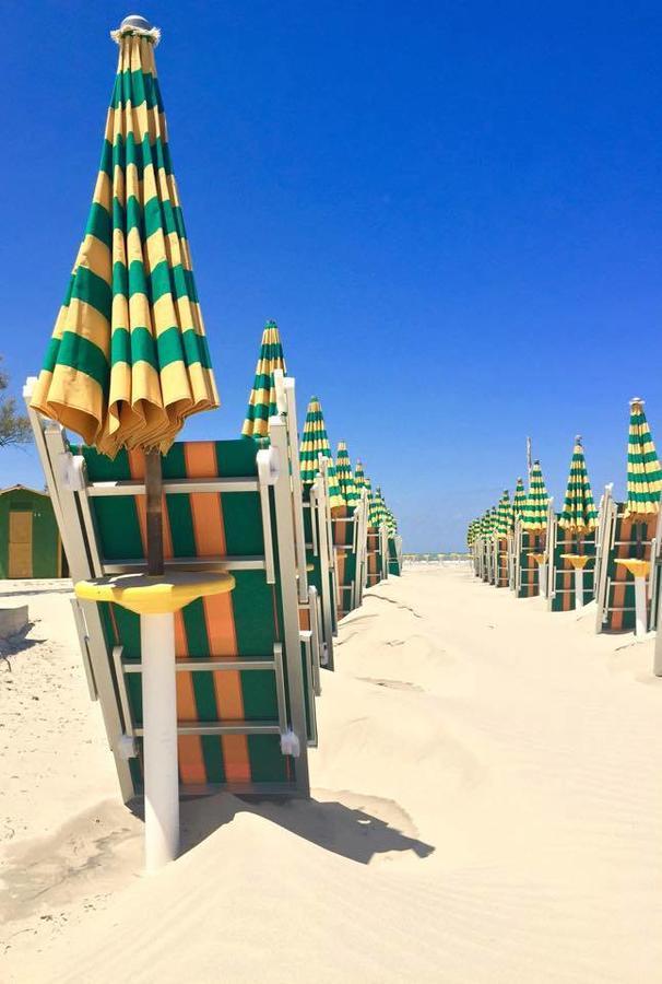 Centro Vacanze Lido Smeraldo Frigole Luaran gambar